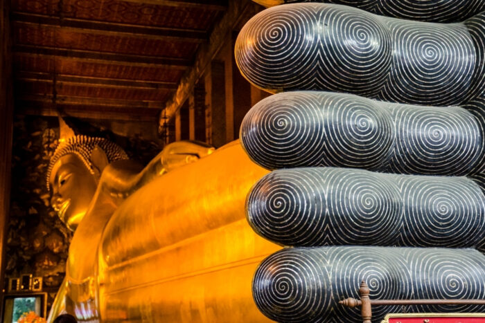 Half day private boat tour to Wat Pho & Wat Arun - Image 2